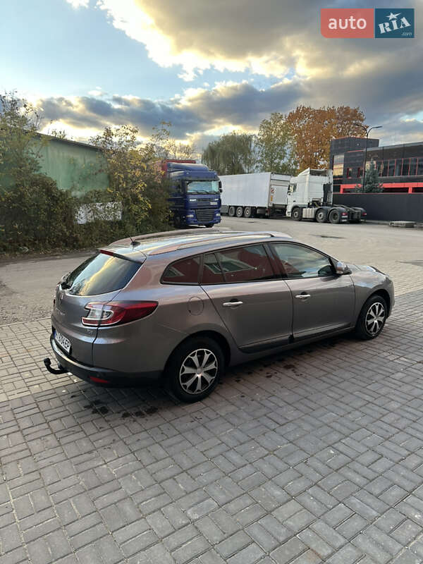 Универсал Renault Megane 2011 в Ивано-Франковске