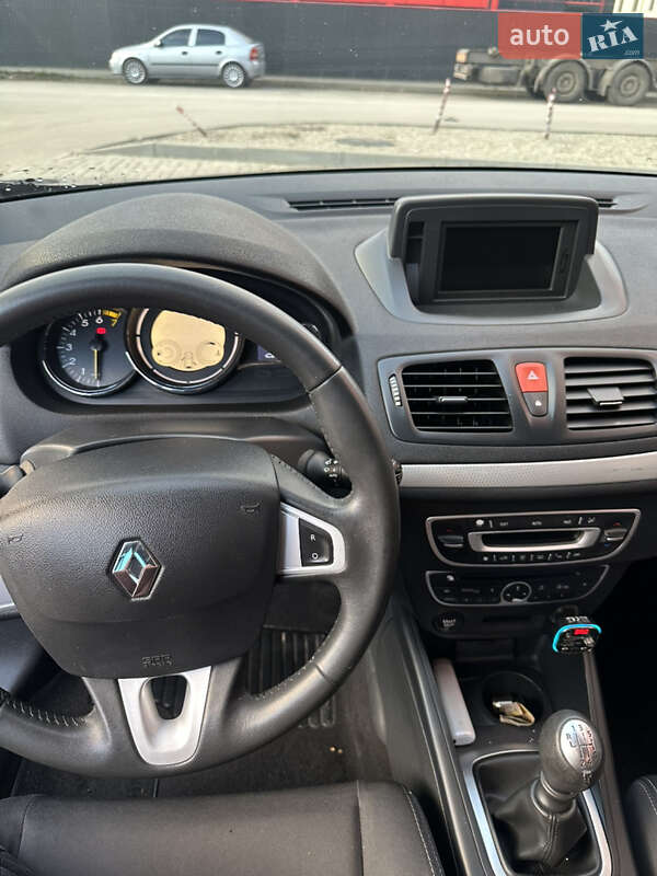 Универсал Renault Megane 2011 в Ивано-Франковске