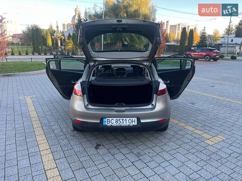 Хэтчбек Renault Megane 2009 в Львове фото 18 Хэтчбек Renault Megane 2009 в Львове