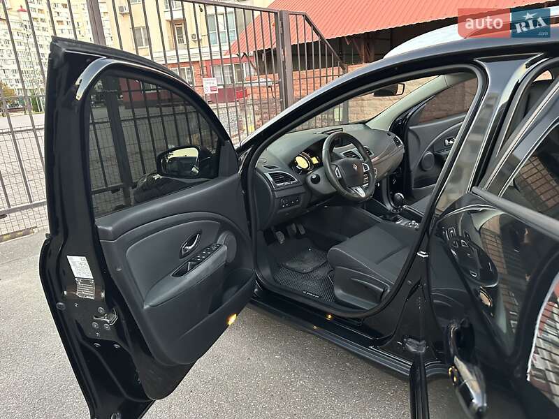 Универсал Renault Megane 2012 в Николаеве фото 27 Универсал Renault Megane 2012 в Николаеве
