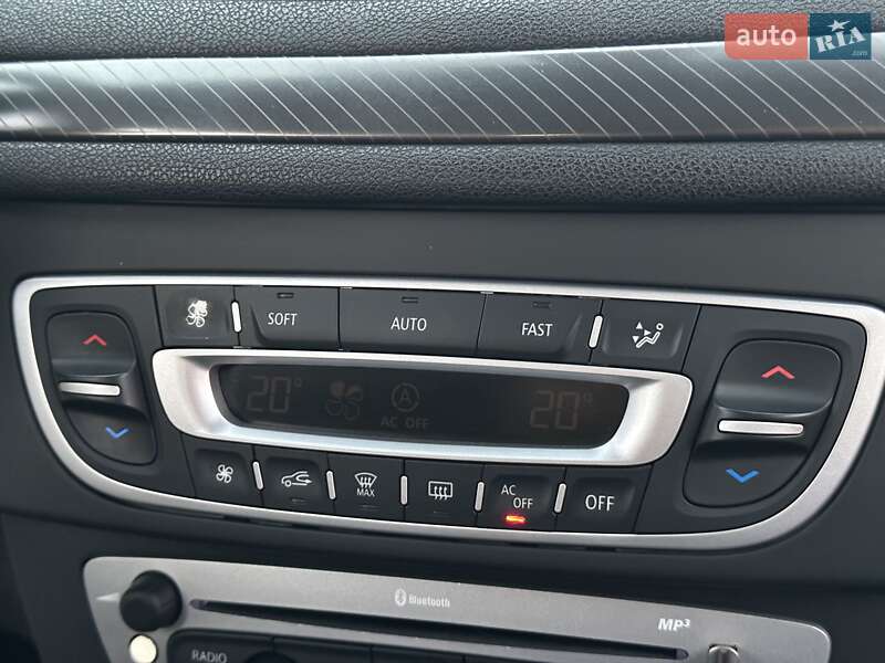 Универсал Renault Megane 2012 в Николаеве фото 44 Универсал Renault Megane 2012 в Николаеве