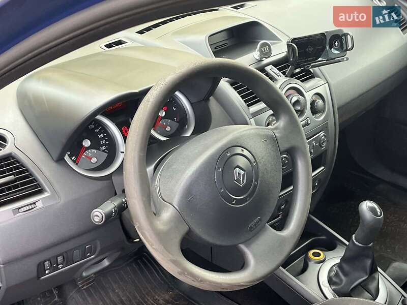 Универсал Renault Megane 2005 в Киеве фото 17 Универсал Renault Megane 2005 в Киеве