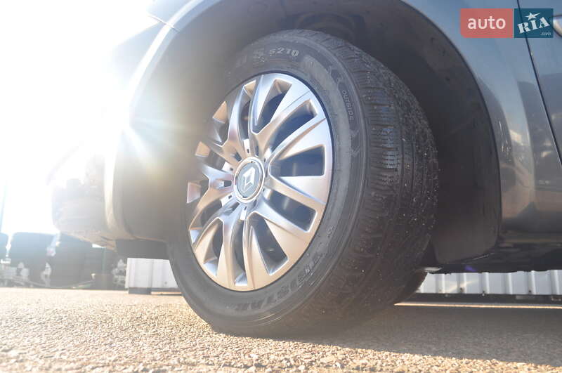 Хэтчбек Renault Megane 2006 в Киеве