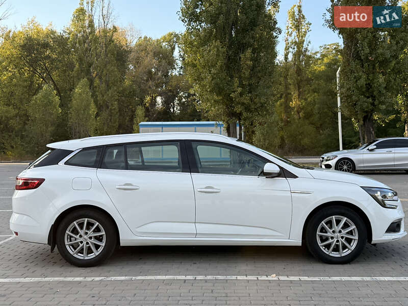 Універсал Renault Megane 2017 в Запоріжжі