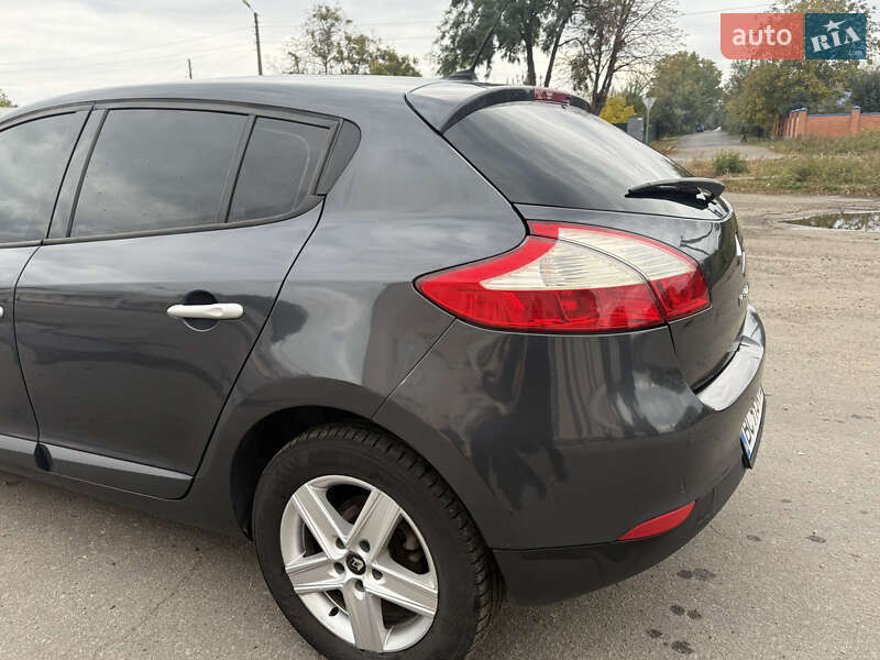 Хэтчбек Renault Megane 2011 в Полтаве