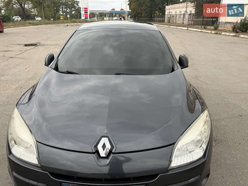 Хэтчбек Renault Megane 2011 в Полтаве