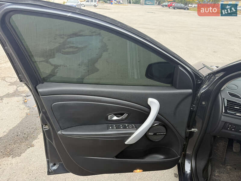 Хэтчбек Renault Megane 2011 в Полтаве