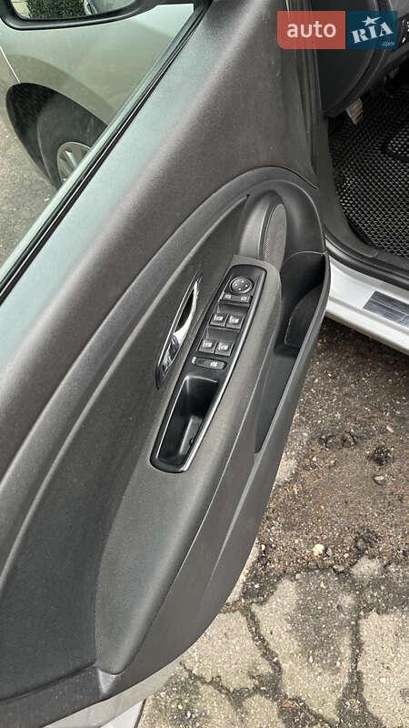 Универсал Renault Megane 2014 в Ахтырке