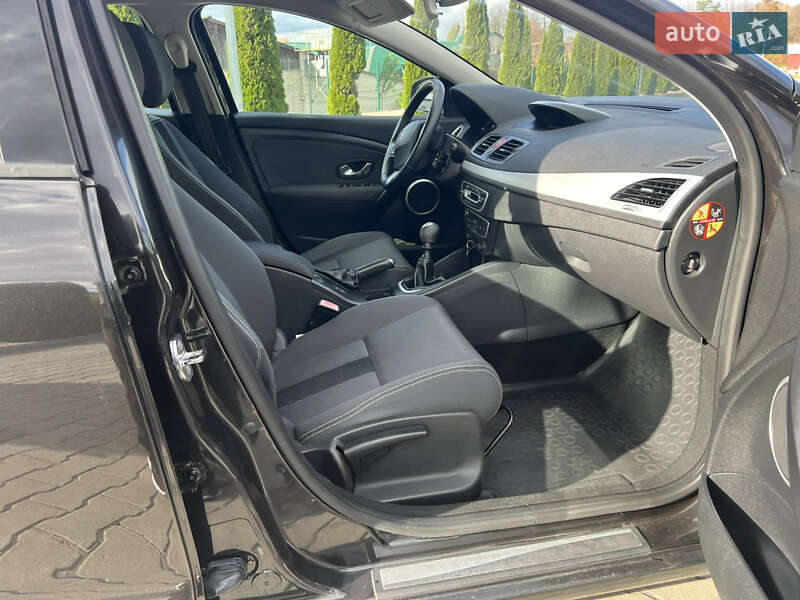 Универсал Renault Megane 2009 в Виннице фото 30 Универсал Renault Megane 2009 в Виннице