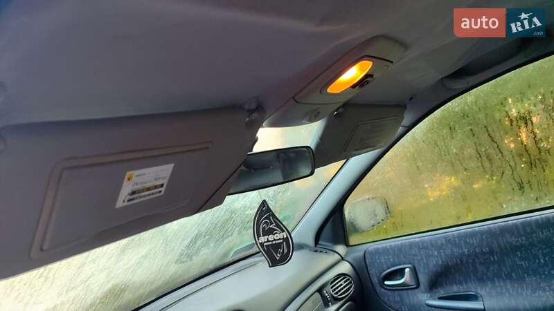 Хэтчбек Renault Megane 2002 в Луцке фото 5 Хэтчбек Renault Megane 2002 в Луцке