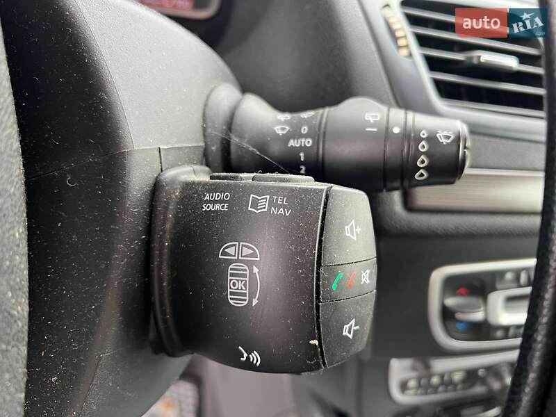 Универсал Renault Megane 2012 в Львове фото 24 Универсал Renault Megane 2012 в Львове