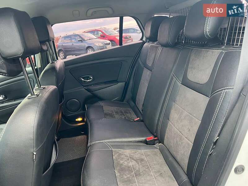 Универсал Renault Megane 2012 в Львове фото 35 Универсал Renault Megane 2012 в Львове