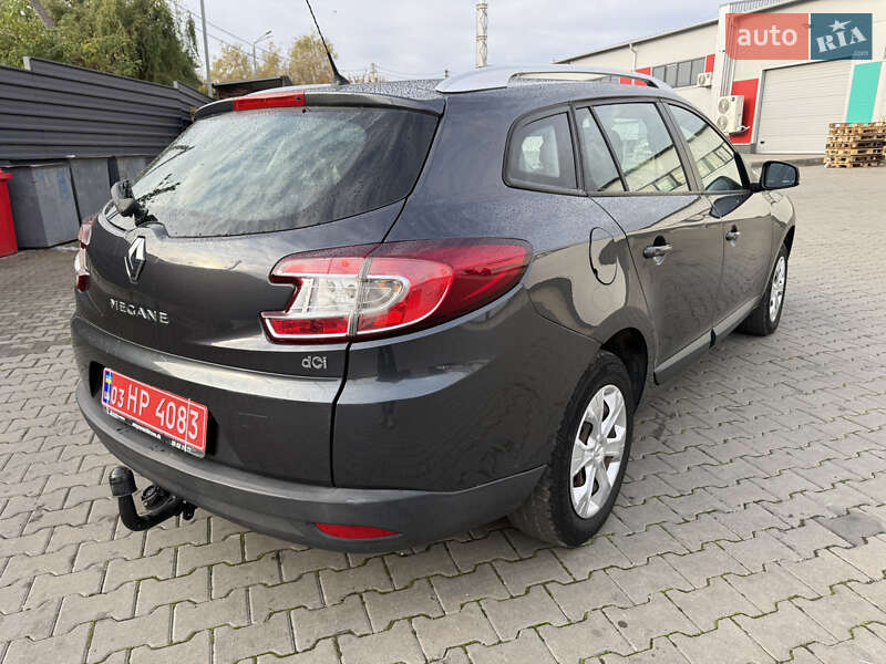 Универсал Renault Megane 2011 в Нововолынске фото 16 Универсал Renault Megane 2011 в Нововолынске