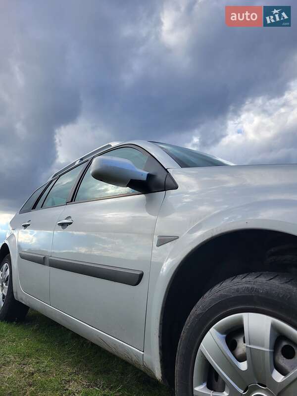 Универсал Renault Megane 2008 в Долинской