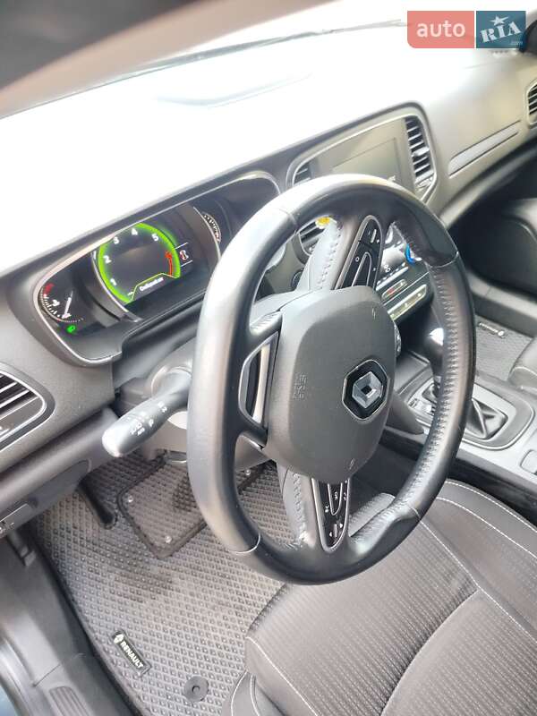 Універсал Renault Megane 2017 в Одесі фото 16 Універсал Renault Megane 2017 в Одесі