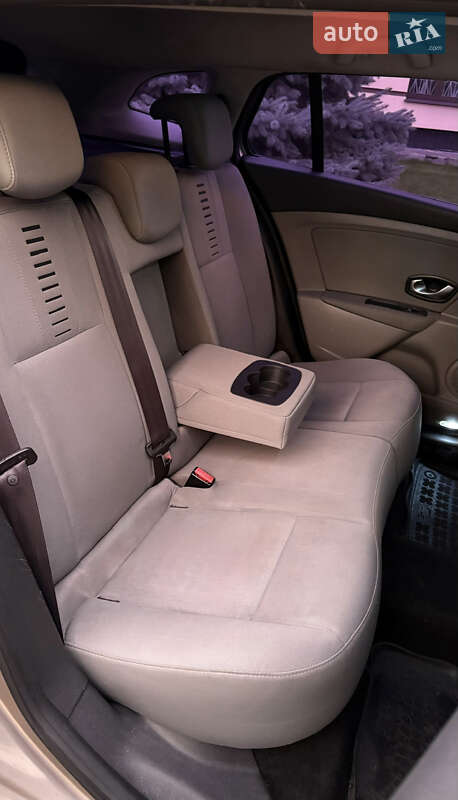 Универсал Renault Megane 2010 в Кременчуге фото 30 Универсал Renault Megane 2010 в Кременчуге