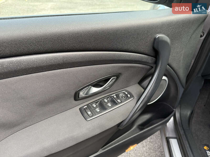 Універсал Renault Megane 2010 в Києві фото 17 Універсал Renault Megane 2010 в Києві