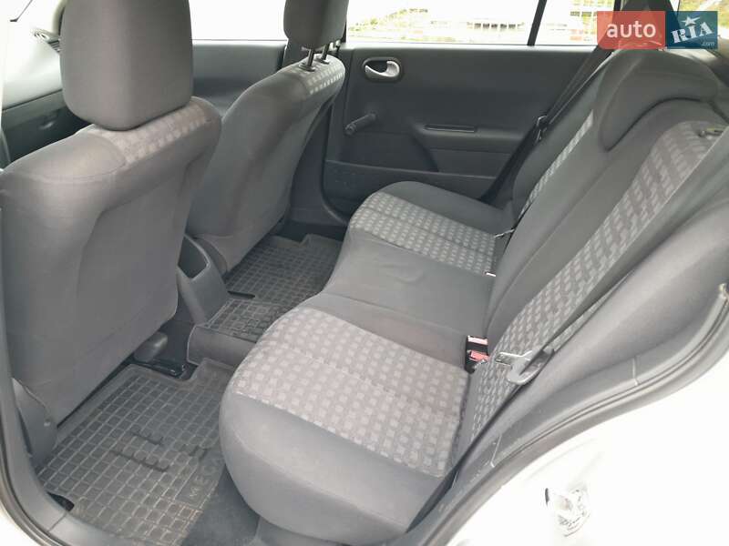 Универсал Renault Megane 2008 в Тернополе фото 11 Универсал Renault Megane 2008 в Тернополе