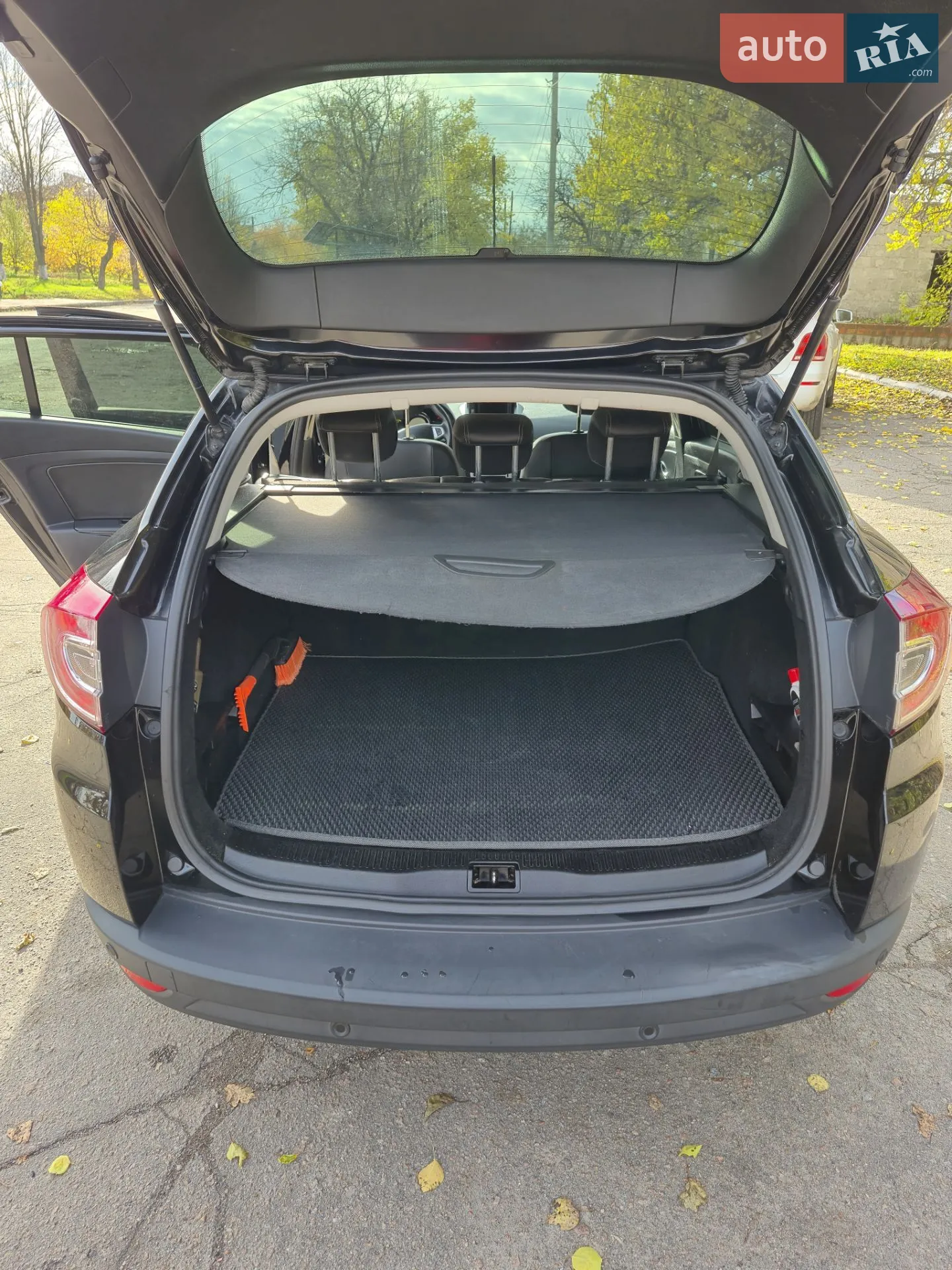 Renault Megane 2012 VIN VF1KZ140648039382 фото оголошення 5 з 27