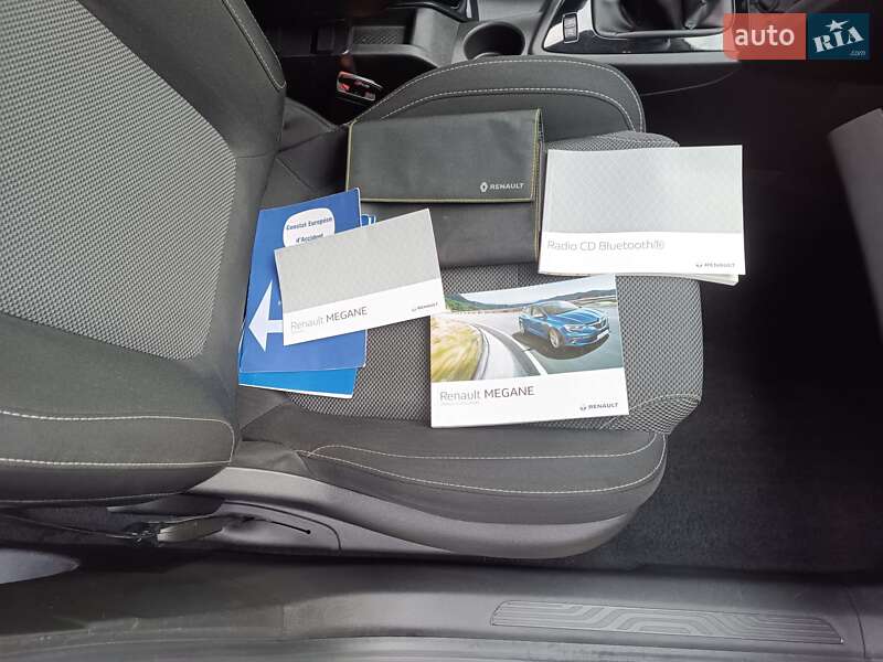 Универсал Renault Megane 2017 в Днепре фото 5 Универсал Renault Megane 2017 в Днепре