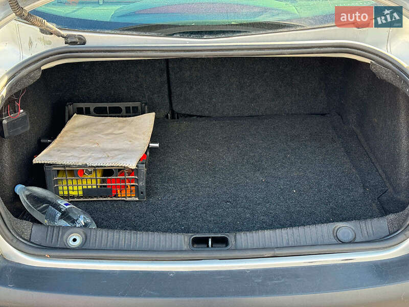 Седан Renault Megane 2005 в Виннице фото 19 Седан Renault Megane 2005 в Виннице