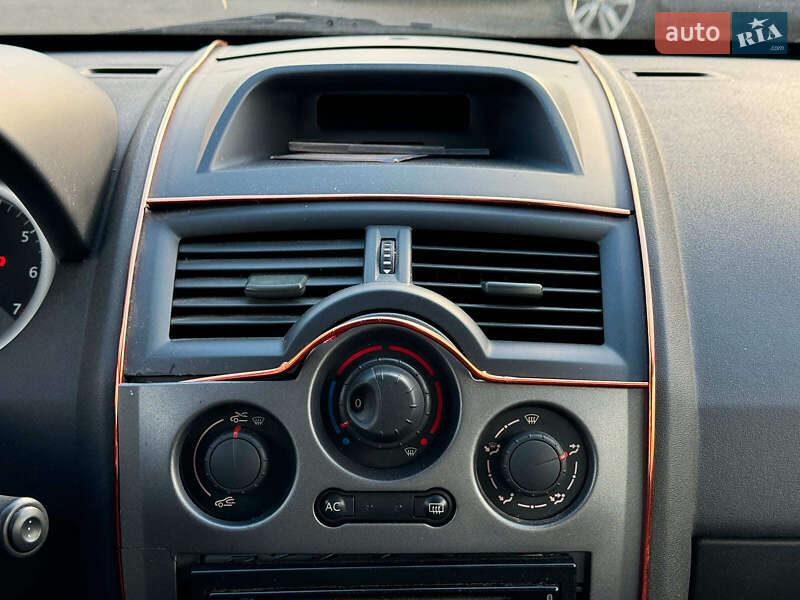 Седан Renault Megane 2005 в Виннице фото 27 Седан Renault Megane 2005 в Виннице