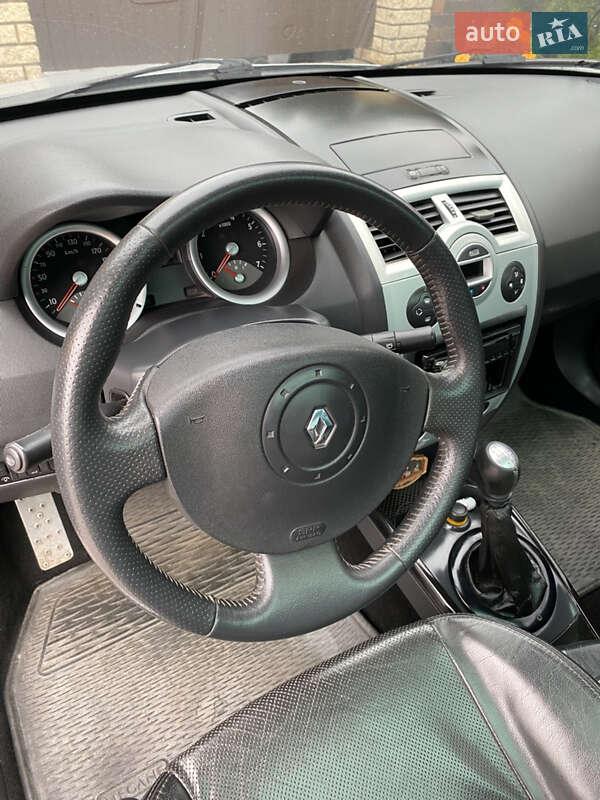 Кабріолет Renault Megane 2004 в Черкасах