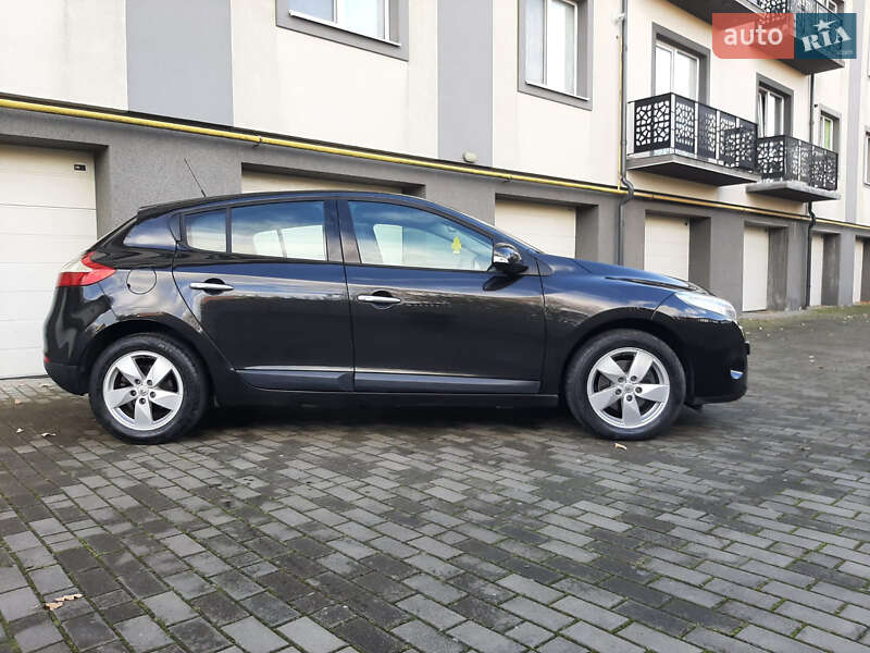 Хэтчбек Renault Megane 2008 в Коломые фото 10 Хэтчбек Renault Megane 2008 в Коломые