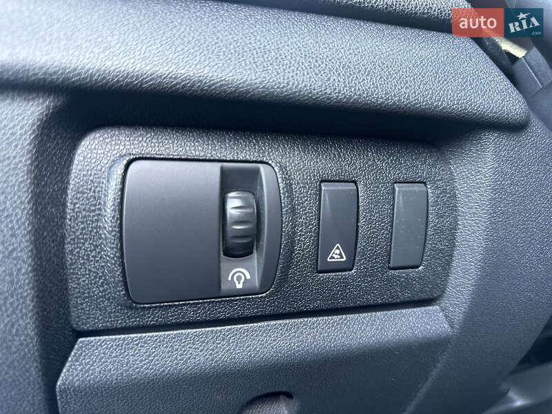 Универсал Renault Megane 2011 в Киеве фото 10 Универсал Renault Megane 2011 в Киеве