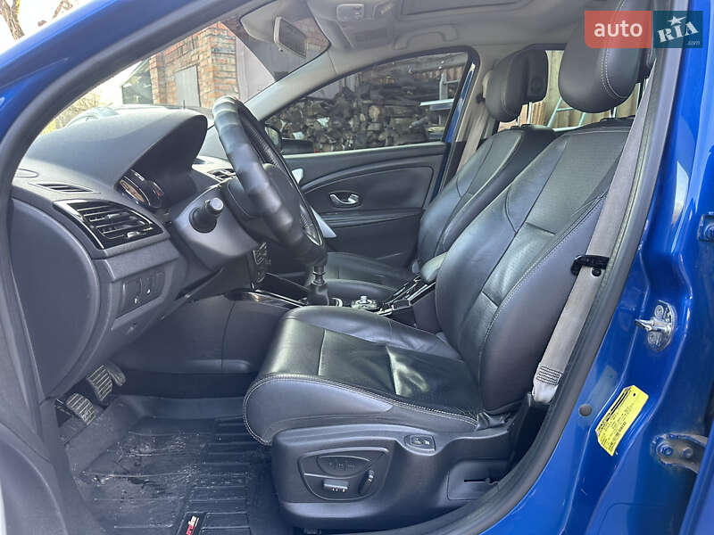 Универсал Renault Megane 2011 в Киеве фото 27 Универсал Renault Megane 2011 в Киеве