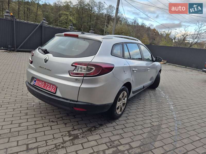 Универсал Renault Megane 2011 в Луцке