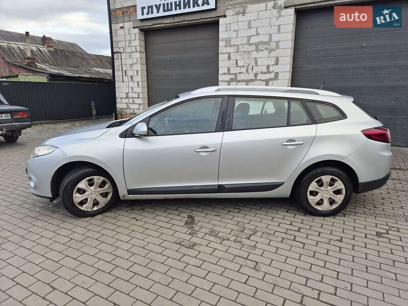 Универсал Renault Megane 2011 в Луцке