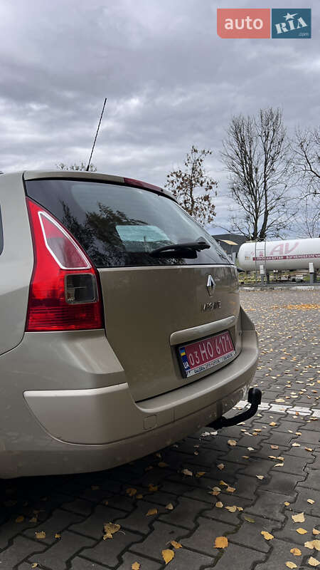 Универсал Renault Megane 2006 в Хороле