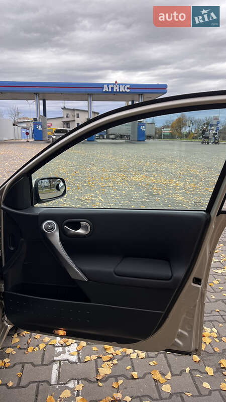 Универсал Renault Megane 2006 в Хороле