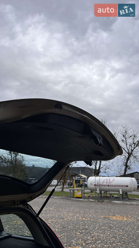 Универсал Renault Megane 2006 в Хороле