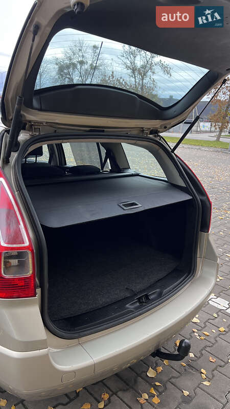 Универсал Renault Megane 2006 в Хороле