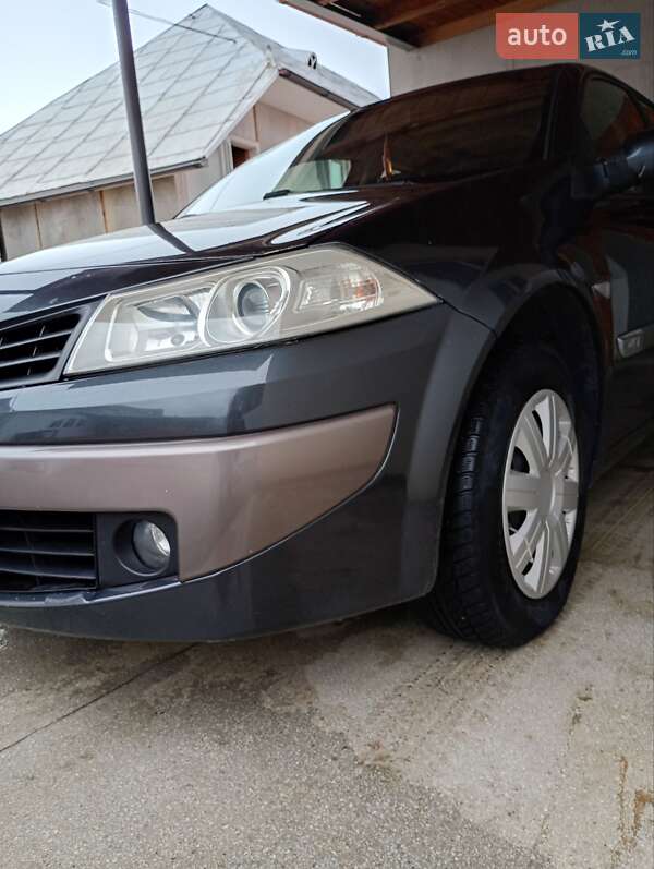 Хэтчбек Renault Megane 2006 в Снятине фото 6 Хэтчбек Renault Megane 2006 в Снятине