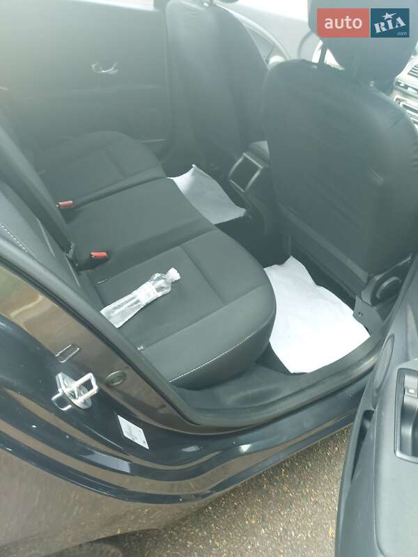 Универсал Renault Megane 2014 в Нежине фото 41 Универсал Renault Megane 2014 в Нежине