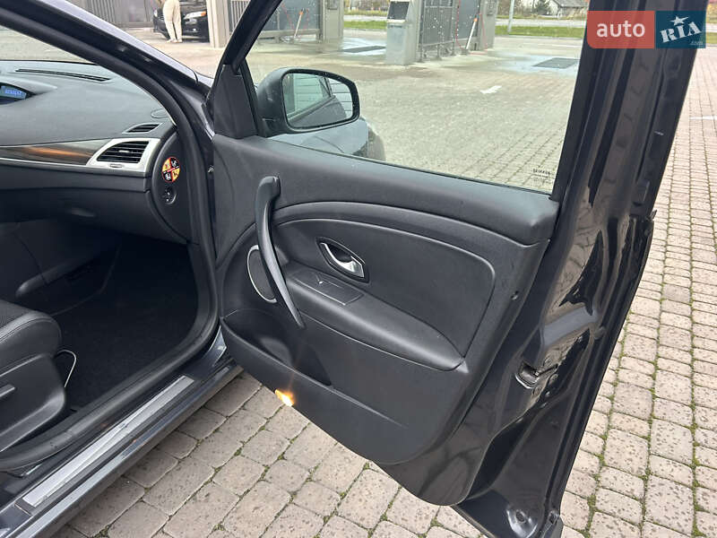 Универсал Renault Megane 2011 в Городке фото 12 Универсал Renault Megane 2011 в Городке