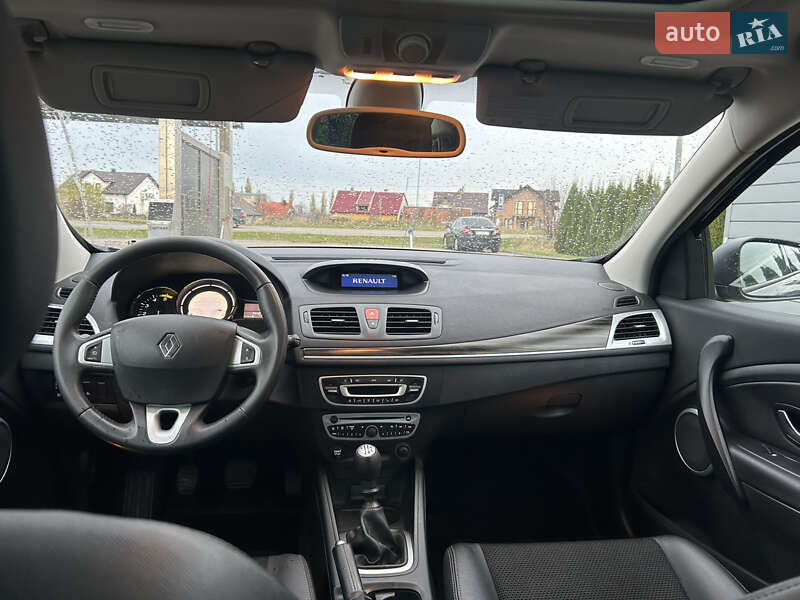 Универсал Renault Megane 2011 в Городке фото 15 Универсал Renault Megane 2011 в Городке