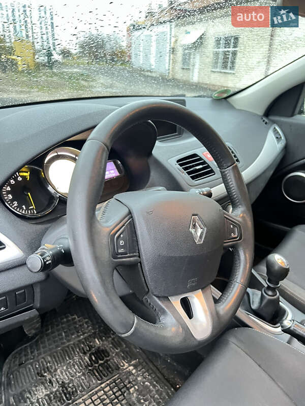 Хэтчбек Renault Megane 2009 в Ковеле фото 15 Хэтчбек Renault Megane 2009 в Ковеле
