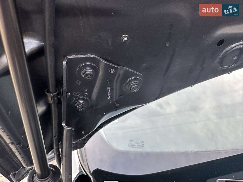 Универсал Renault Megane 2018 в Дубно фото 64 Универсал Renault Megane 2018 в Дубно