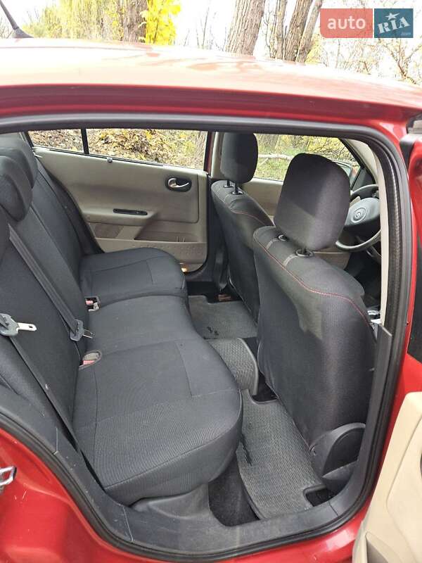 Седан Renault Megane 2007 в Киеве фото 6 Седан Renault Megane 2007 в Киеве