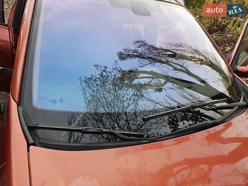 Седан Renault Megane 2007 в Киеве фото 14 Седан Renault Megane 2007 в Киеве