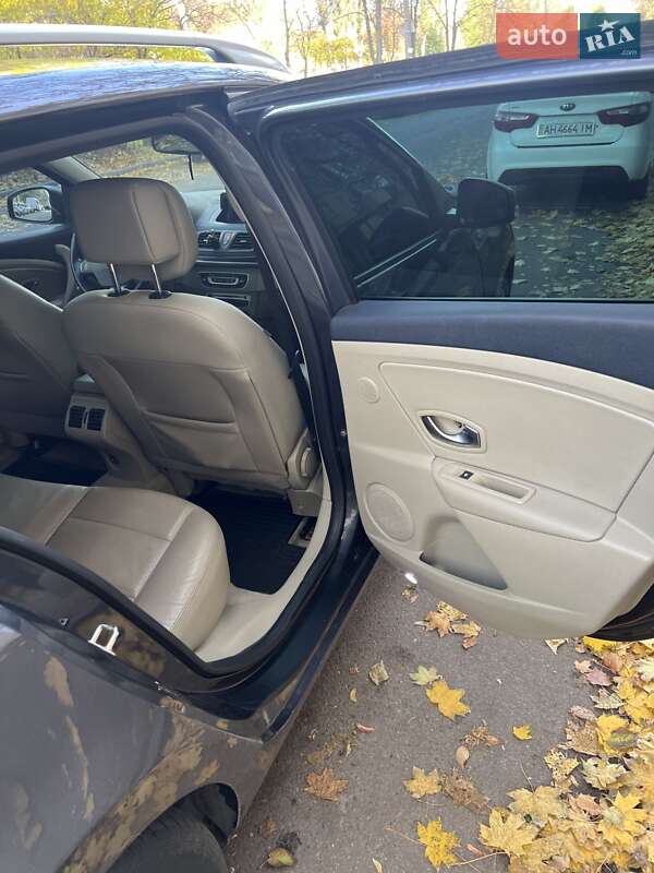 Универсал Renault Megane 2010 в Днепре фото 18 Универсал Renault Megane 2010 в Днепре