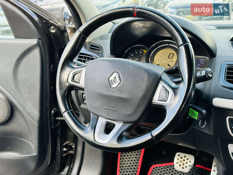 Хэтчбек Renault Megane 2011 в Харькове фото 20 Хэтчбек Renault Megane 2011 в Харькове