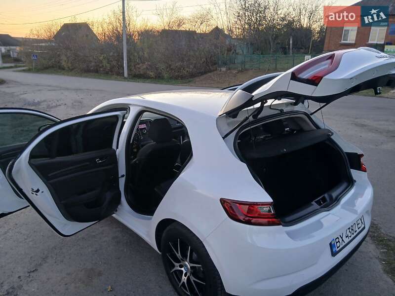 Хэтчбек Renault Megane 2016 в Хмельницком фото 64 Хэтчбек Renault Megane 2016 в Хмельницком