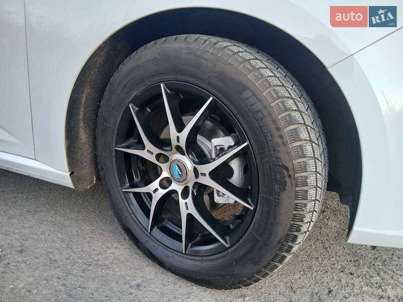 Хэтчбек Renault Megane 2016 в Хмельницком фото 97 Хэтчбек Renault Megane 2016 в Хмельницком