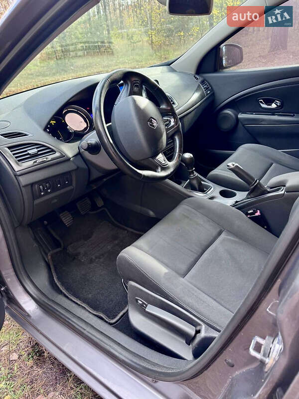 Универсал Renault Megane 2013 в Недригайлове фото 14 Универсал Renault Megane 2013 в Недригайлове