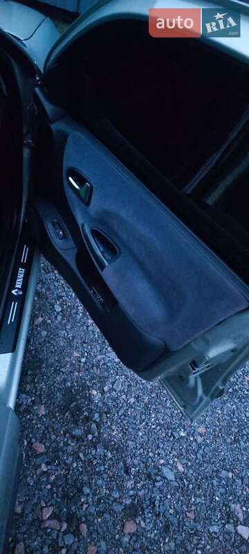 Седан Renault Megane 2003 в Коростене фото 14 Седан Renault Megane 2003 в Коростене